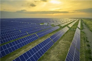 Large ground photovoltaic power station project